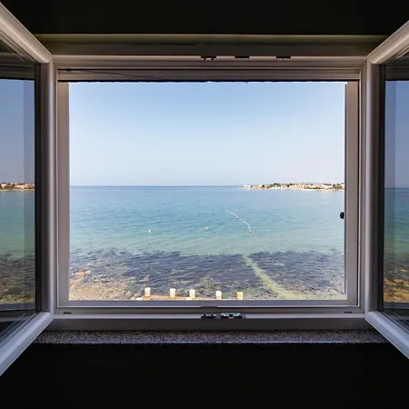 Appartement New! Beachfront With Seaview - Ta Leut Agency *