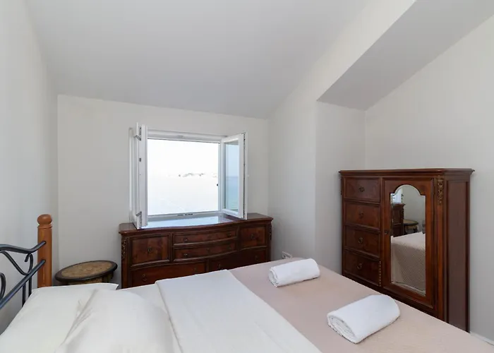 Apartament New! Beachfront With Seaview - Ta Leut Agency Privlaka (Zadar)