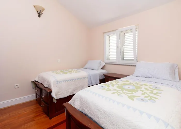 شقة New! Beachfront With Seaview - Ta Leut Agency