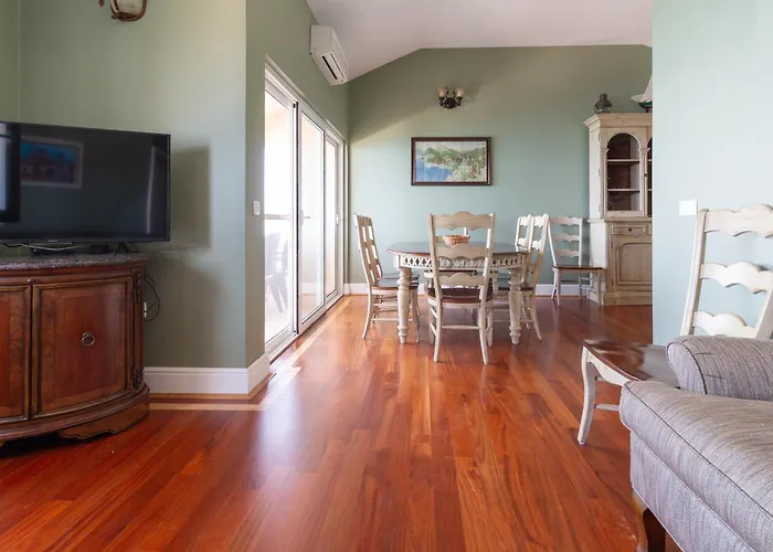 New! Beachfront With Seaview - Ta Leut Agency بريفلاكا