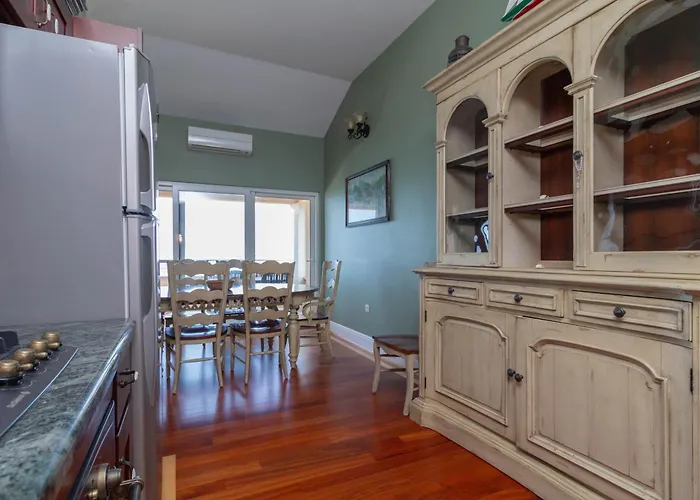 New! Beachfront With Seaview - Ta Leut Agency بريفلاكا